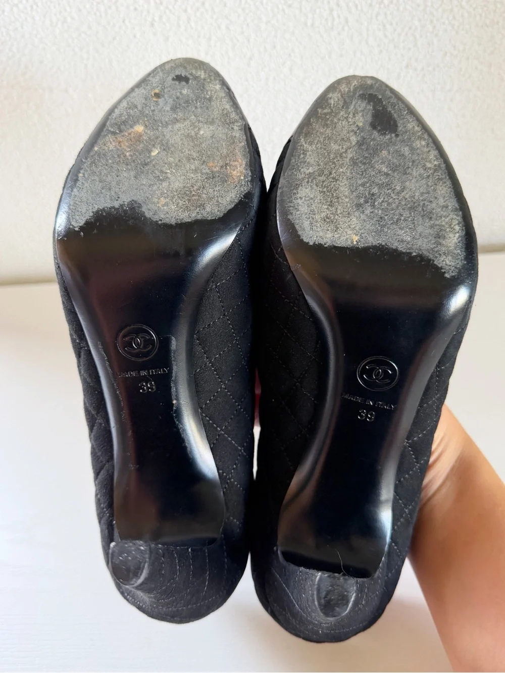 Chanel Black Quilted Suede Patent CC Cap Toe Platform Pumps EU 39